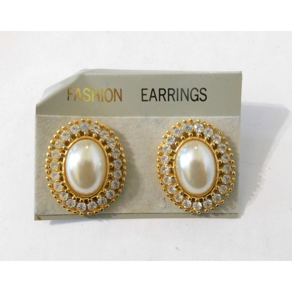 Vintage 1980s Fashion Pierced Earrings Large Oval Faux Pearl Crystals Goldtone
